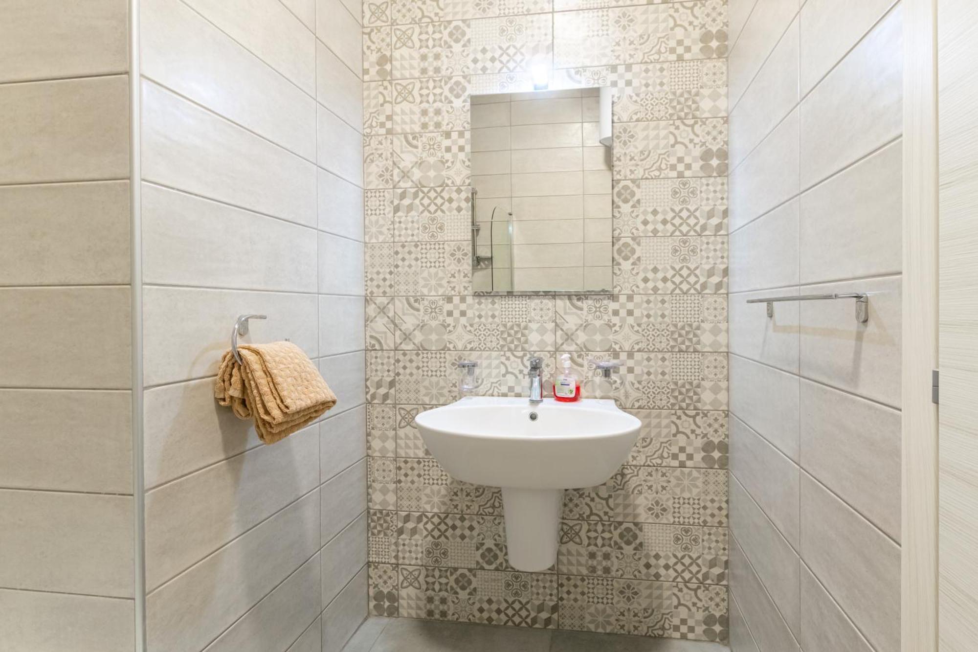 Brand New Apartment 3Bdr 2 Bth H7 Сейнт Полс Бей Екстериор снимка