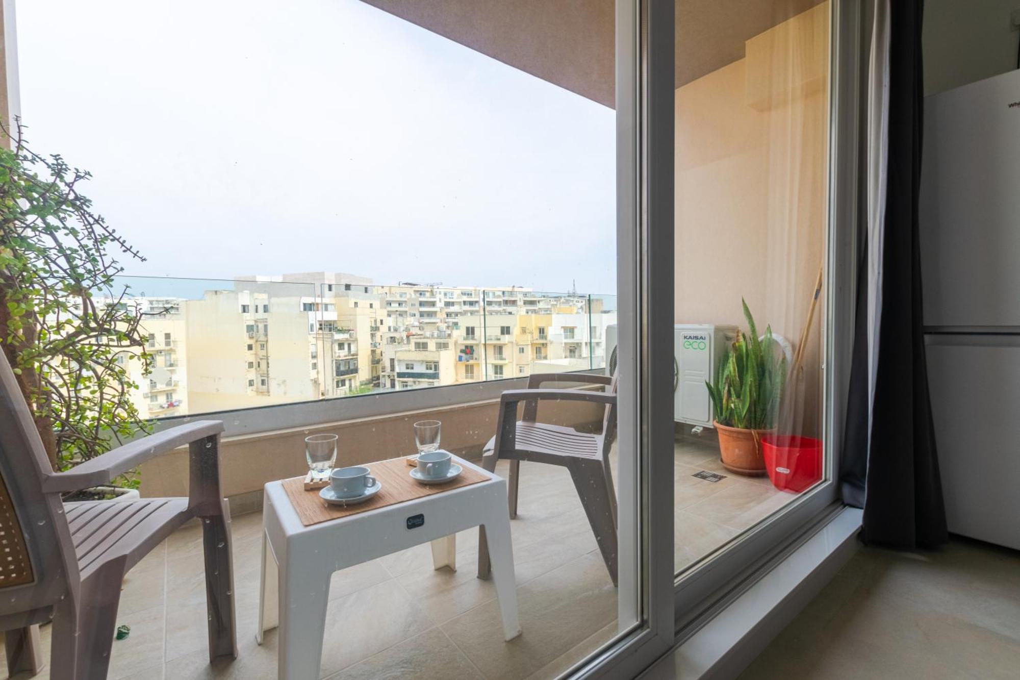 Brand New Apartment 3Bdr 2 Bth H7 Сейнт Полс Бей Екстериор снимка