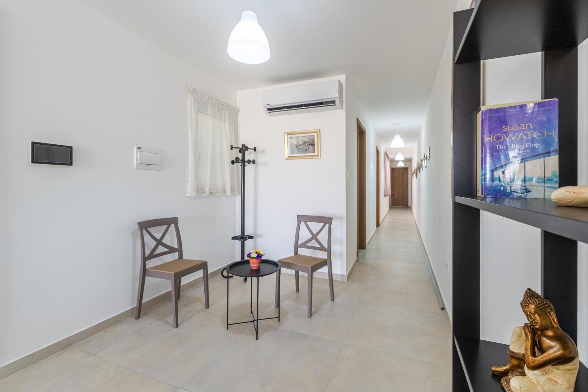 Brand New Apartment 3Bdr 2 Bth H7 Сейнт Полс Бей Екстериор снимка