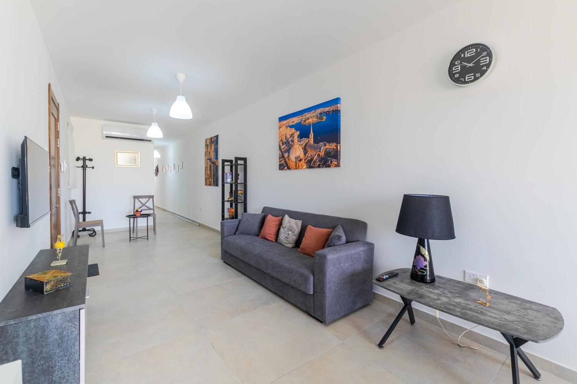 Brand New Apartment 3Bdr 2 Bth H7 Сейнт Полс Бей Екстериор снимка