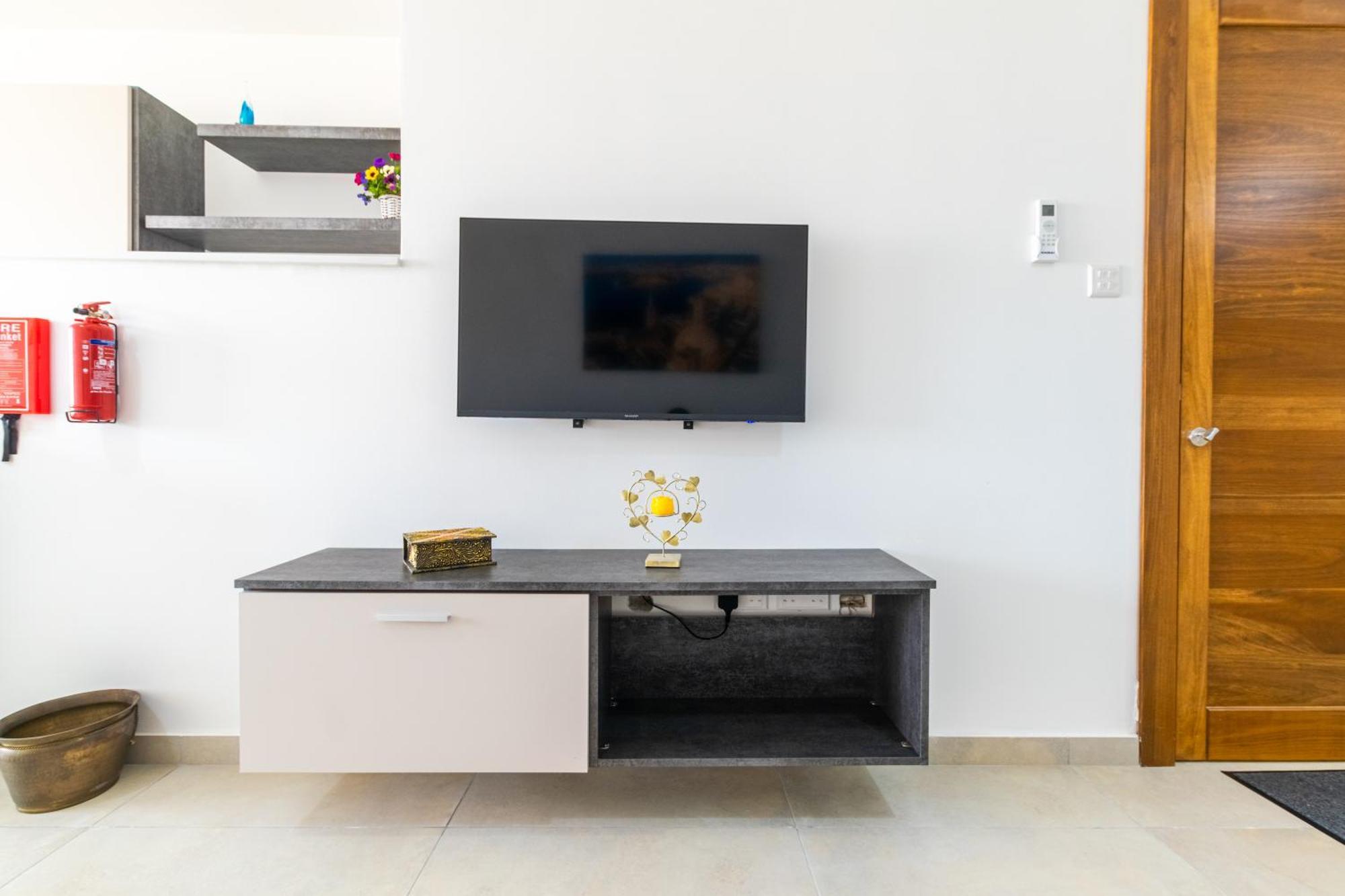 Brand New Apartment 3Bdr 2 Bth H7 Сейнт Полс Бей Екстериор снимка